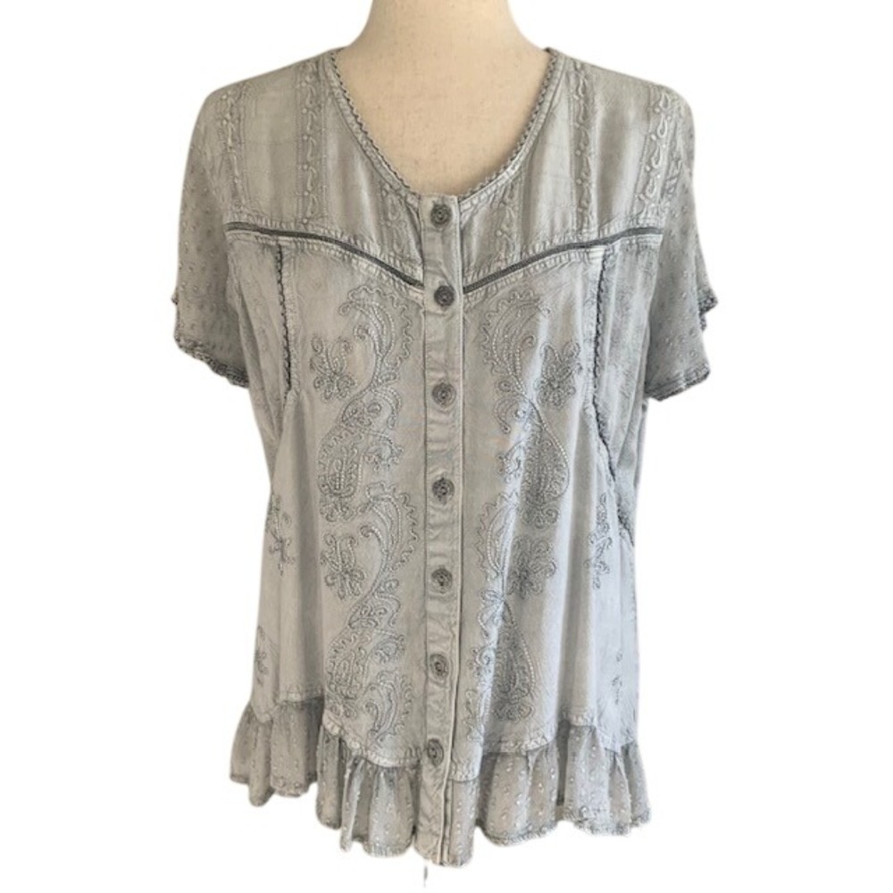 Embroidered Ruffle Hem Top XL Sheer Sleeve Boho Romantic Viscose Peplum